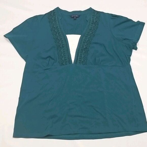 🎁5/$25 Encore Top Womens Size 1X  Short Sleeved Shirt Embroidered Pleated - Picture 1 of 7